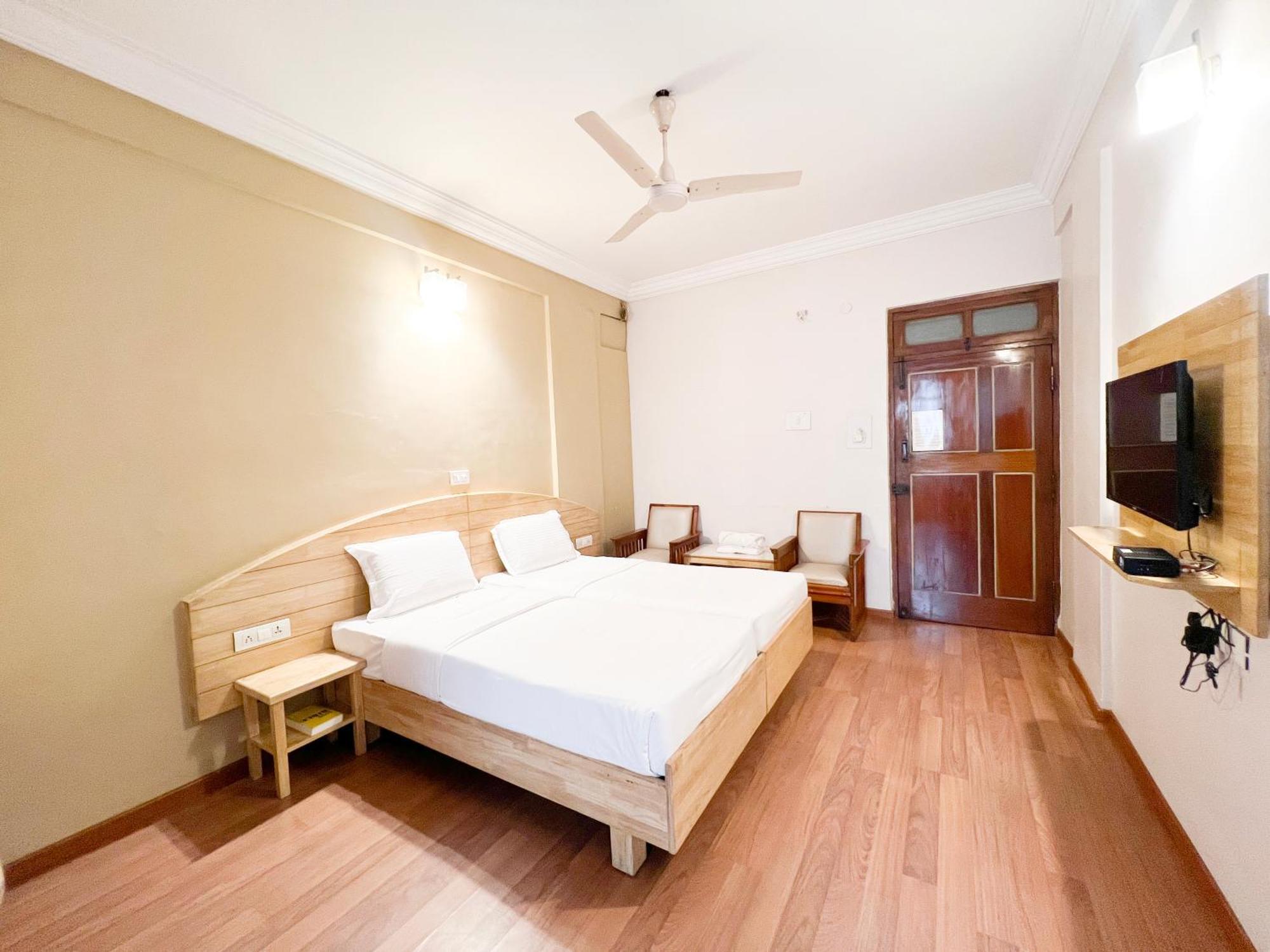 Hotel Vellara Bangalore Exterior foto